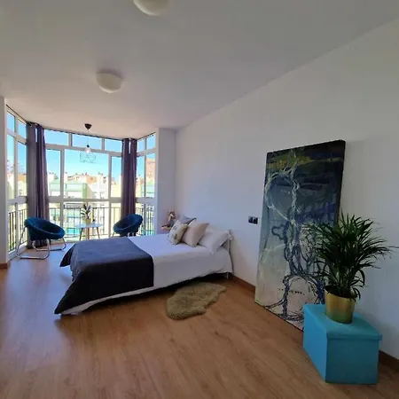 Modern Loft In Centre Of * 托雷莫利诺斯